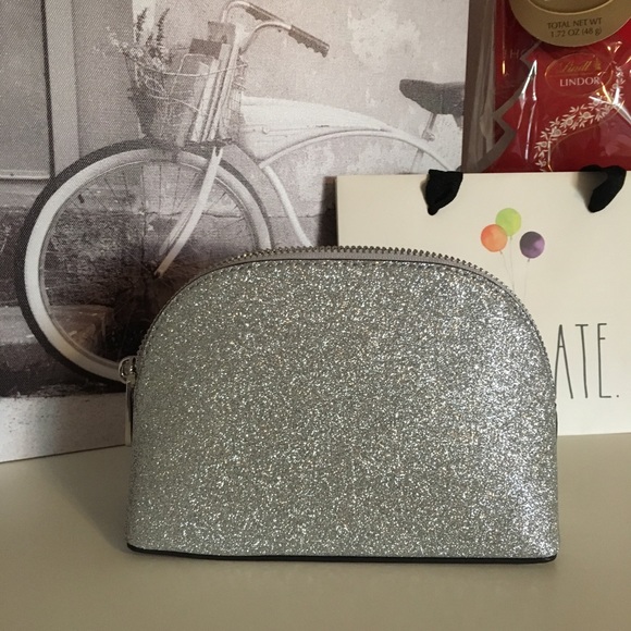 Michael Kors Travel Bag Silver Sparkle Leather New - Picture 2 of 8